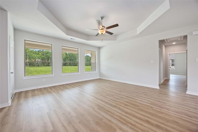 540 Barton Place Drive, Tarkington, TX 77327