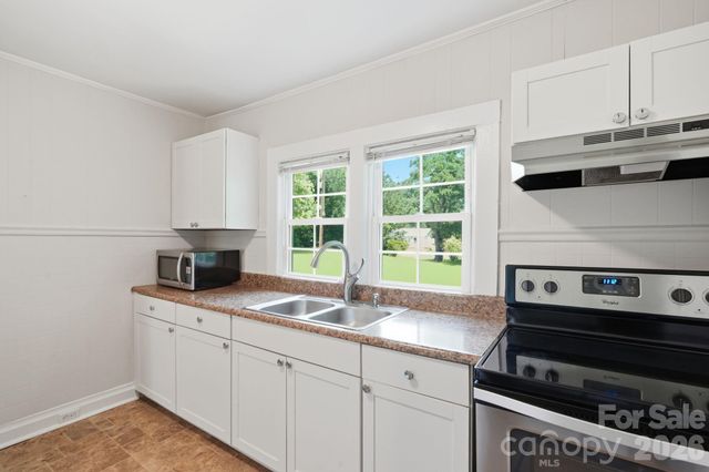 307 Clay Street, Belmont, NC 28012