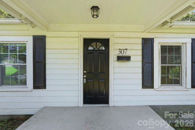 307 Clay Street, Belmont, NC 28012