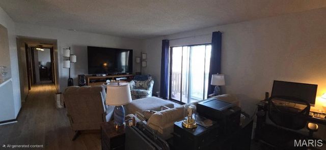 5569 Baronridge Drive 4, Unincorporated, MO 63129