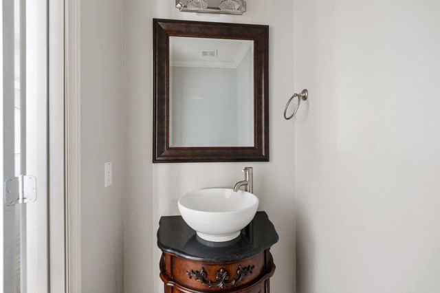 8611 Bloomfield, Missouri City, TX 77459