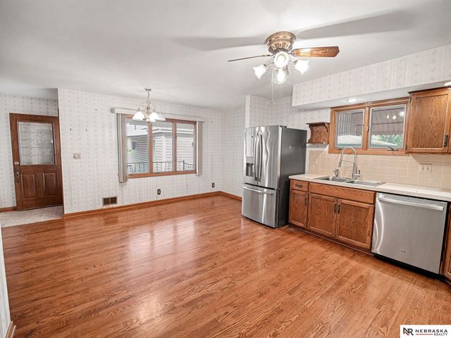 1441 Fairfield Street, Lincoln, NE 68521