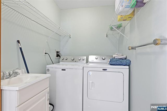 32 Sylvan Drive, Montville Township, NJ 07058