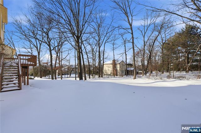 32 Sylvan Drive, Montville Township, NJ 07058