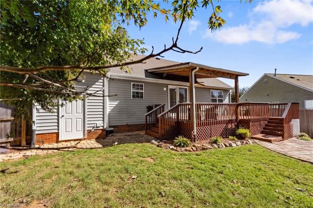 7003 Chaftain Place, Greensboro, NC 27410