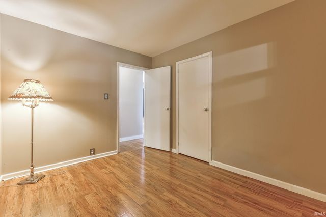 4524 Meadowridge Road, Evansville, IN 47710