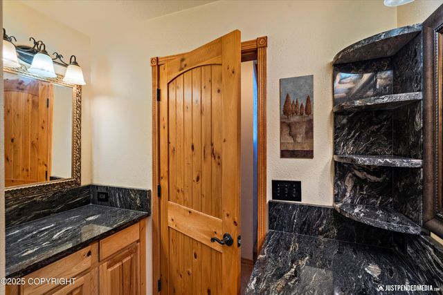 12247 Breckenridge Drive, Eagle River, AK 99577