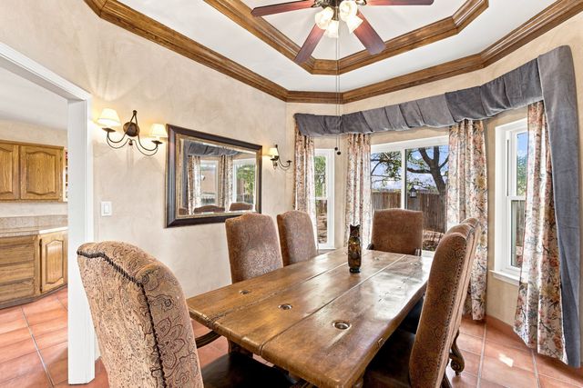 2701 La Silla Dorada, Santa Fe, NM 87505
