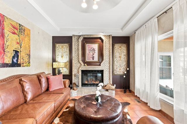2701 La Silla Dorada, Santa Fe, NM 87505