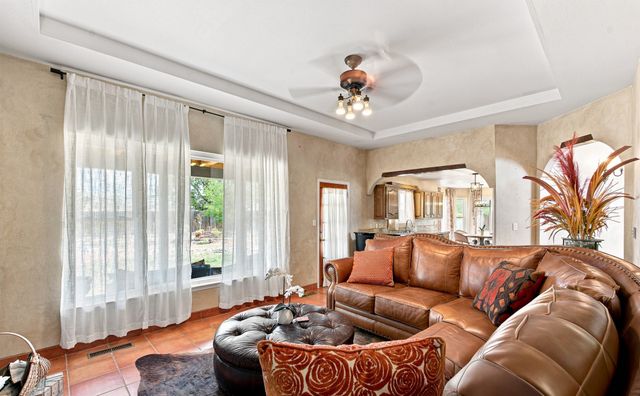 2701 La Silla Dorada, Santa Fe, NM 87505