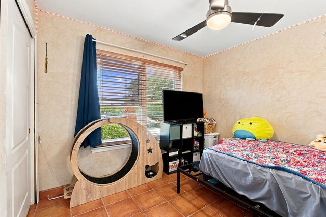 2701 La Silla Dorada, Santa Fe, NM 87505