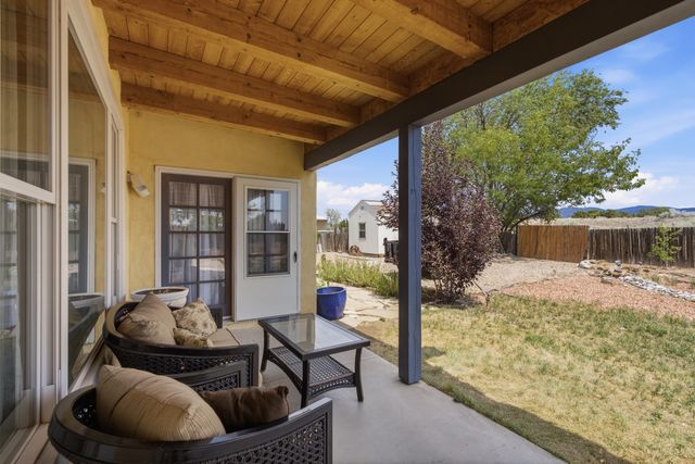 2701 La Silla Dorada, Santa Fe, NM 87505