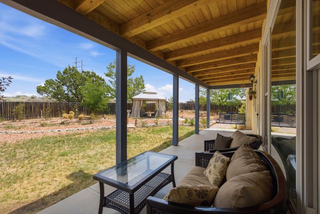 2701 La Silla Dorada, Santa Fe, NM 87505