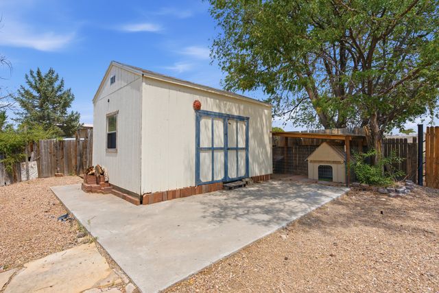 2701 La Silla Dorada, Santa Fe, NM 87505