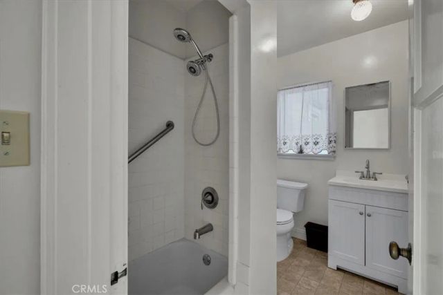 6242 Acacia Avenue, Whittier, CA 90601