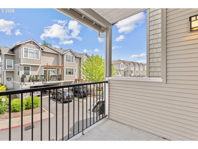 818 Nw 118TH Ave 105, Portland, OR 97229