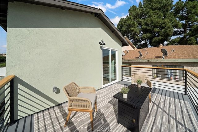 739 W 2nd, San Pedro, CA 90731