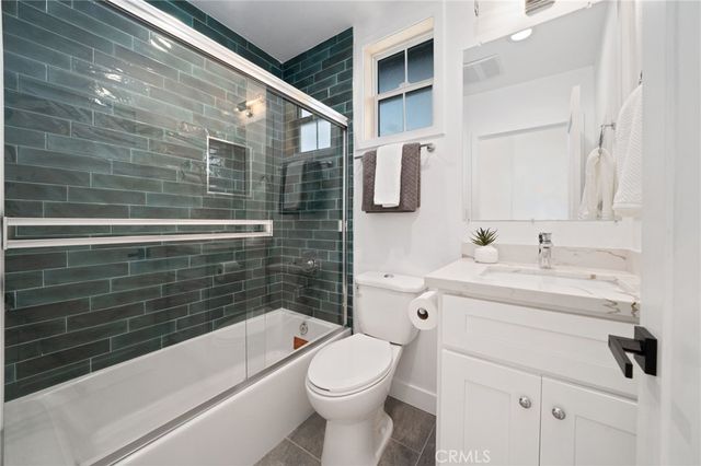 739 W 2nd, San Pedro, CA 90731