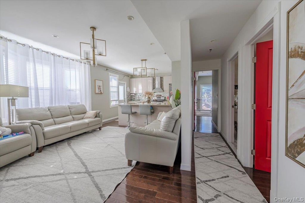 27 Otsego Street, Yonkers, NY 10704 — photo 4