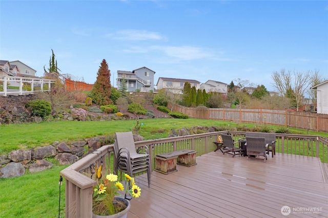 8331 76th Avenue NE, Marysville, WA 98270