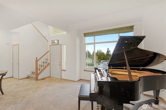 8331 76th Avenue NE, Marysville, WA 98270