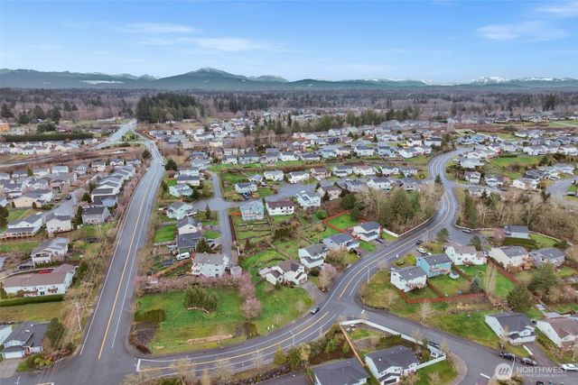 8331 76th Avenue NE, Marysville, WA 98270