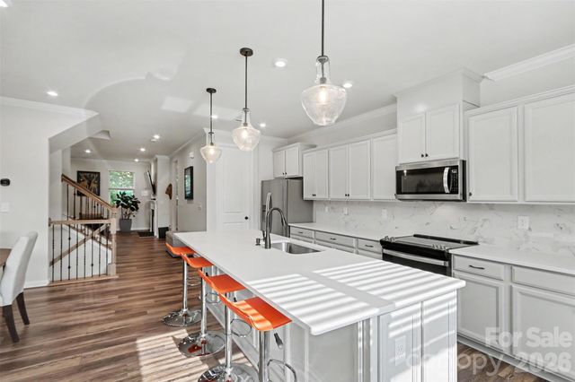 16704 Summers Walk Boulevard 27, Davidson, NC 28036