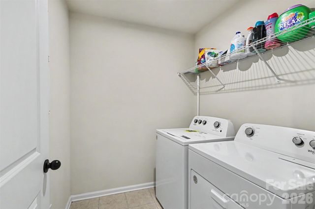 16704 Summers Walk Boulevard 27, Davidson, NC 28036