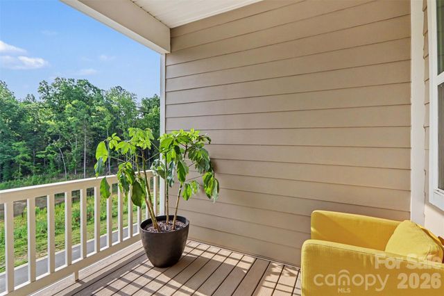 16704 Summers Walk Boulevard 27, Davidson, NC 28036