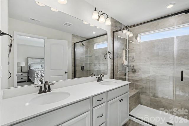 16704 Summers Walk Boulevard 27, Davidson, NC 28036