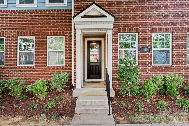 16704 Summers Walk Boulevard 27, Davidson, NC 28036