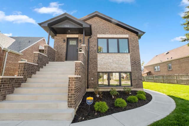 7311 W 58th Street, Summit, IL 60501
