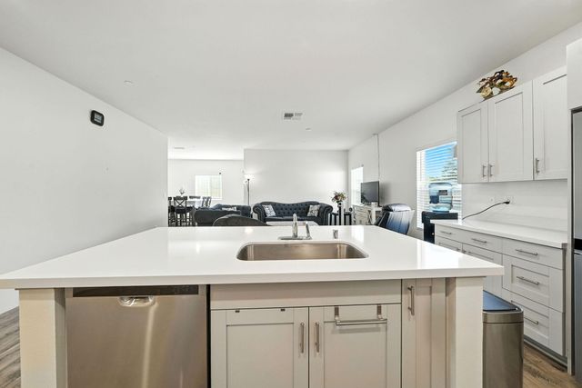 3877 Patsy Drive, Redding, CA 96001