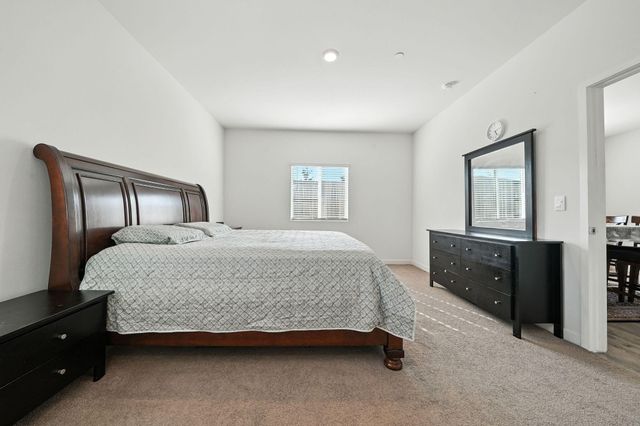 3877 Patsy Drive, Redding, CA 96001