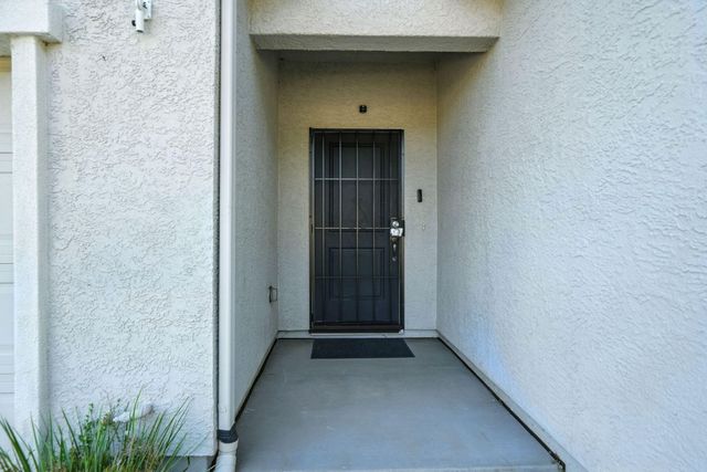 3877 Patsy Drive, Redding, CA 96001