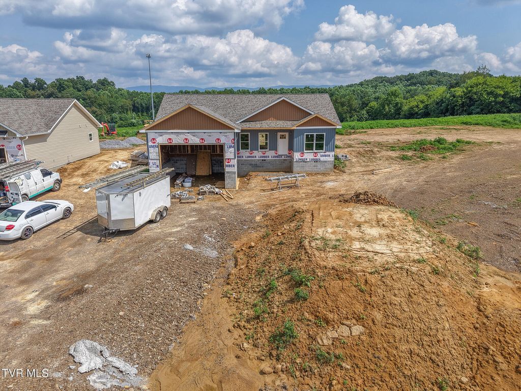 450 Pinto Road, Greeneville, TN 37743