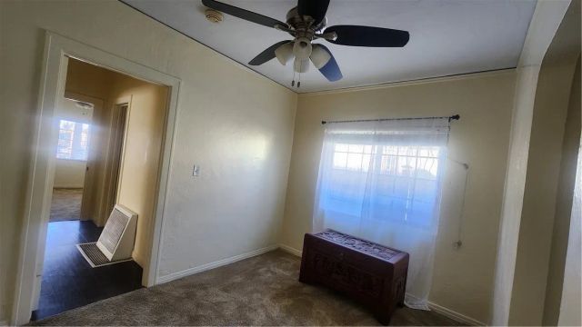 654 Oakford, Los Angeles, CA 90022