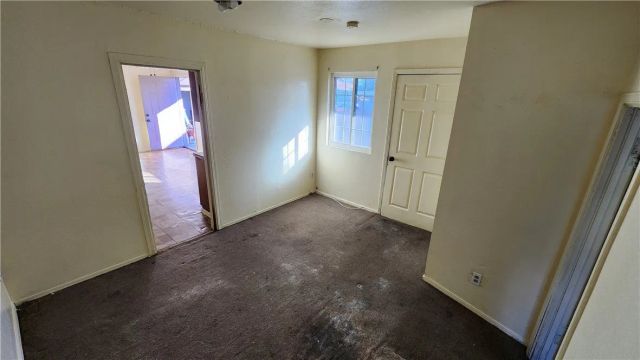 654 Oakford, Los Angeles, CA 90022