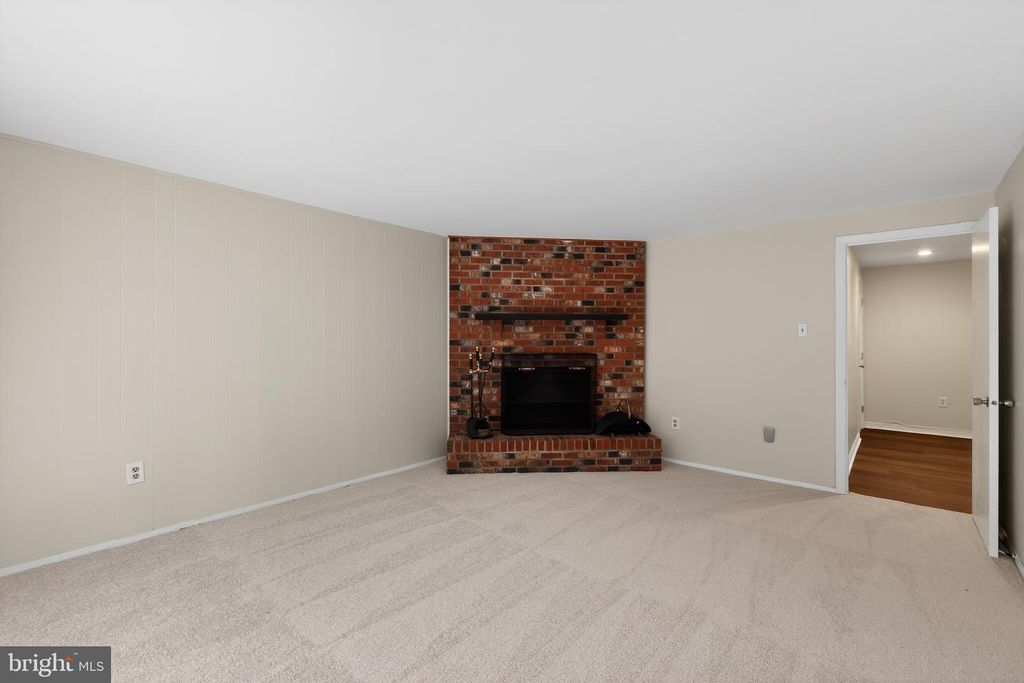 Image 26 of property listing at 1691 FREEMONT CT, Crofton, MD 21114
