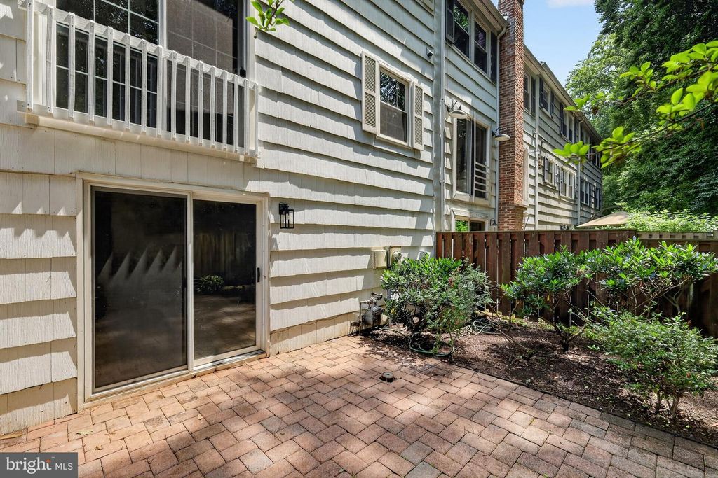 Image 30 of property listing at 1691 FREEMONT CT, Crofton, MD 21114
