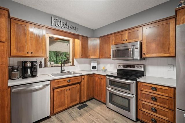3905 N Colorado Avenue, Kansas City, MO 64117