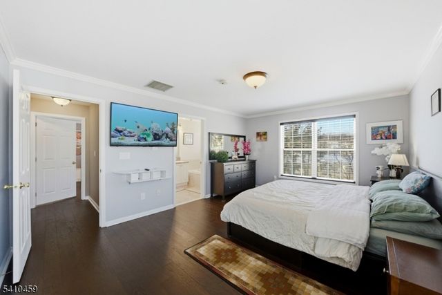 154 George Russell Way, Clifton City, NJ 07013