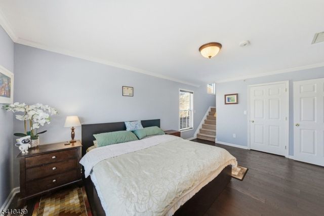 154 George Russell Way, Clifton City, NJ 07013