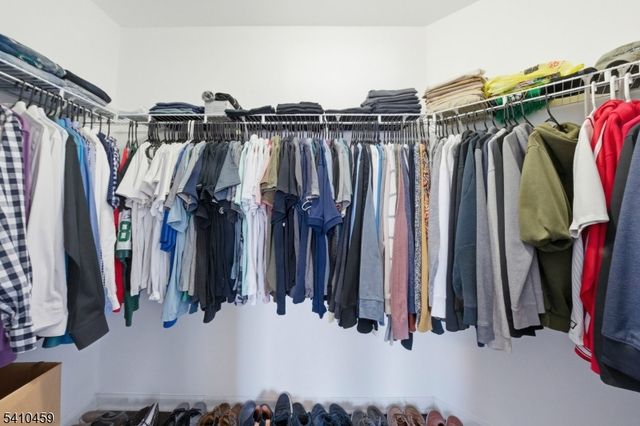 154 George Russell Way, Clifton City, NJ 07013