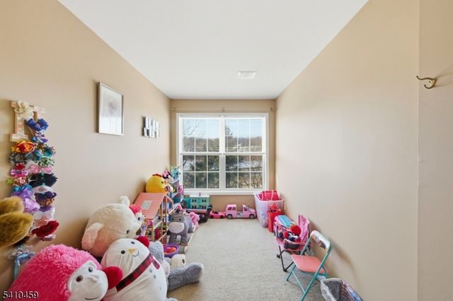 154 George Russell Way, Clifton City, NJ 07013