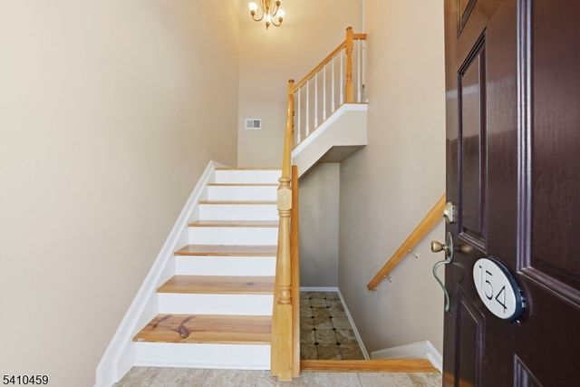 154 George Russell Way, Clifton City, NJ 07013