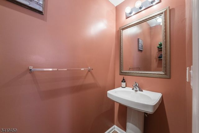 154 George Russell Way, Clifton City, NJ 07013