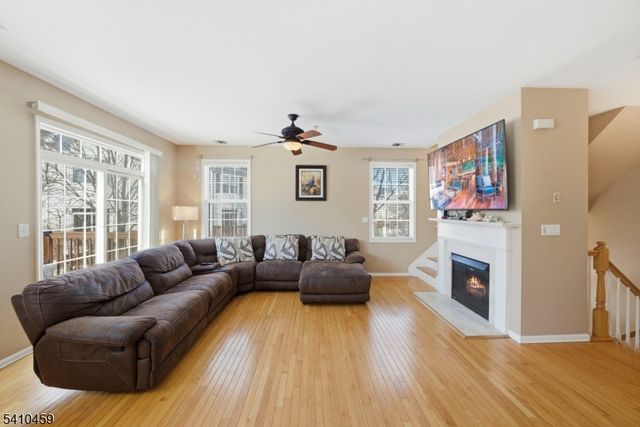 154 George Russell Way, Clifton City, NJ 07013