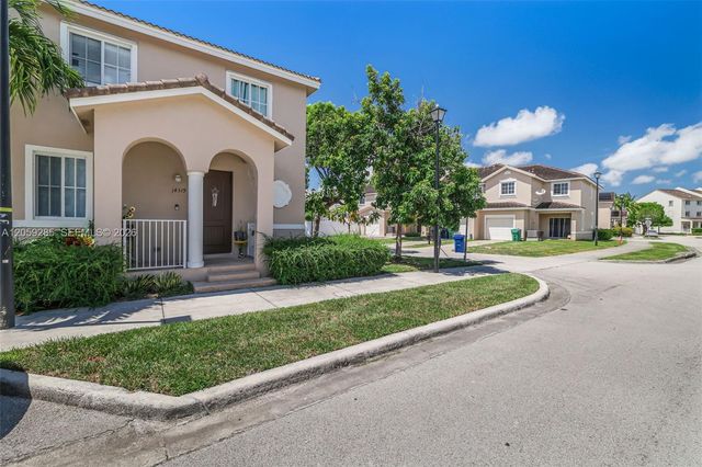 14319 SW 274th Way, Homestead, FL 33032