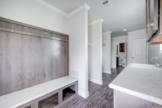 889 RUST RANCH RD, Blanco, TX 78606
